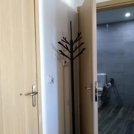 Alkioni's Nest شقة