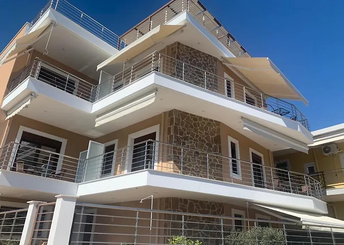 דירה Alkioni's Nest