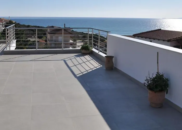 Alkioni's Nest * ארקודי