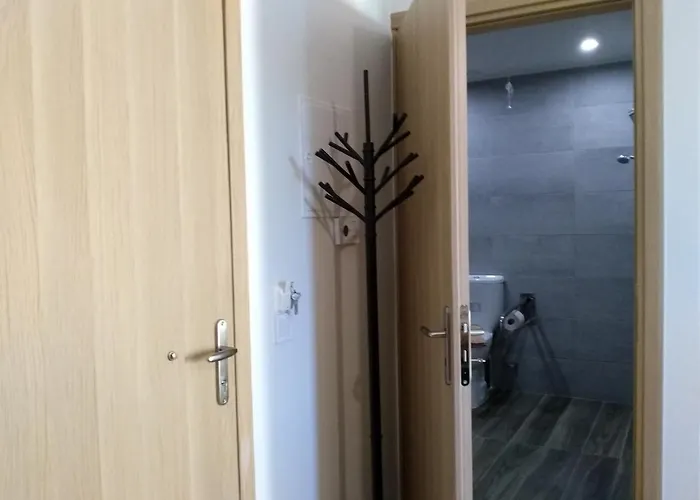 Alkioni's Nest דירה