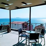 Alkioni's Nest Arkúdi
