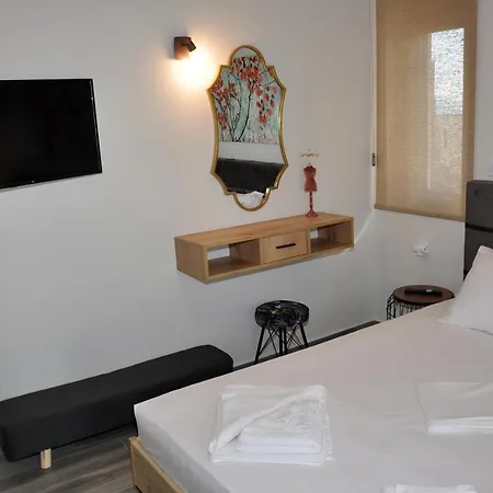 Alkioni's Nest Arkoudi