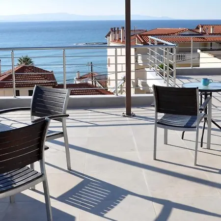 Alkioni's Nest Appartement