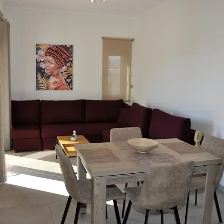 Alkioni's Nest Apartament Arkoudi
