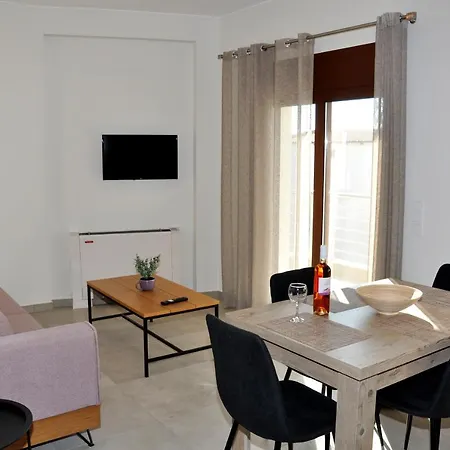 Alkioni's Nest * Arkoudi