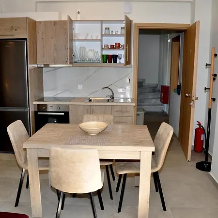 Alkioni's Nest Appartement