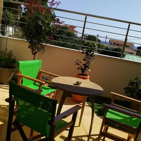 Alkioni's Nest Appartement