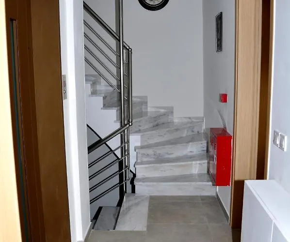 Alkioni's Nest Arkoudi