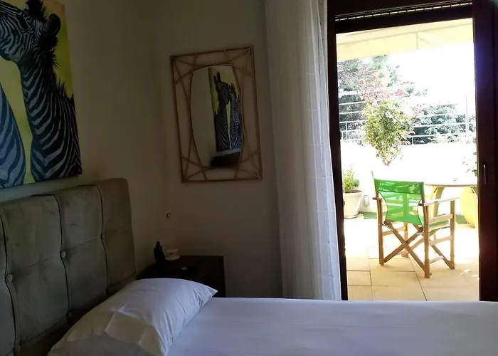 Alkioni's Nest Apartment Arkoudi